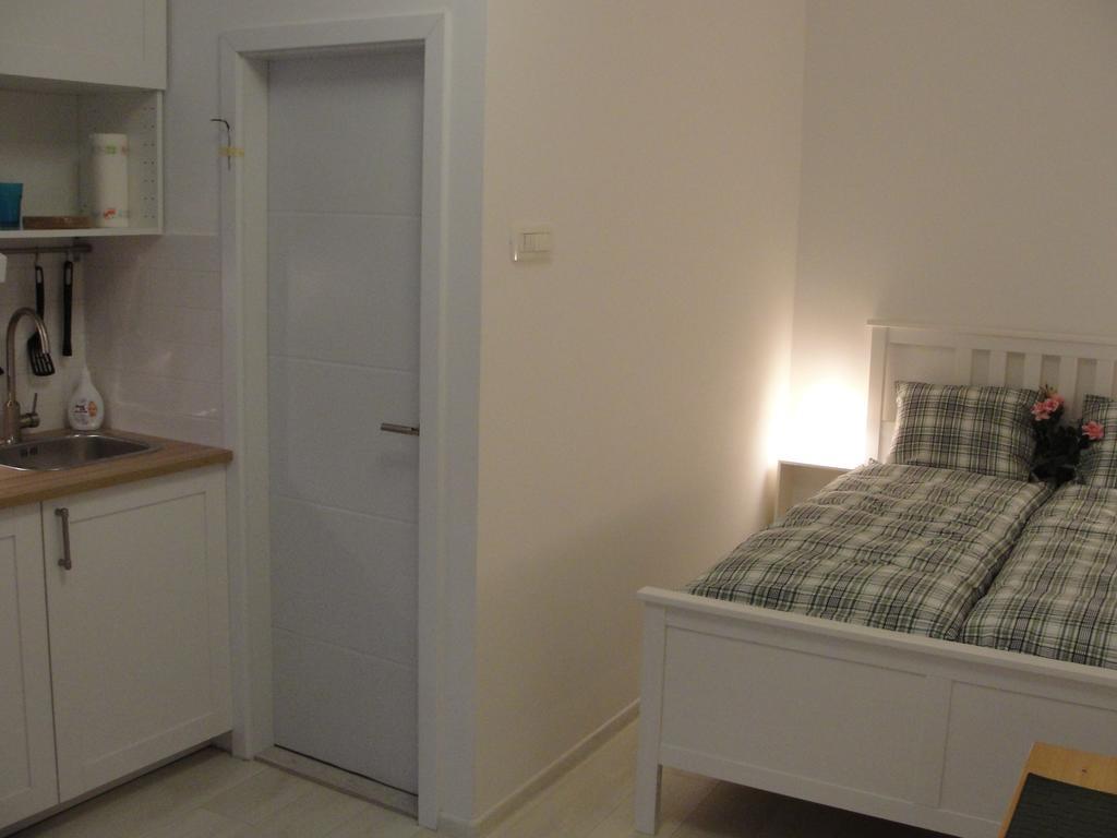 Studio Apartment - Green Door ザグレブ エクステリア 写真